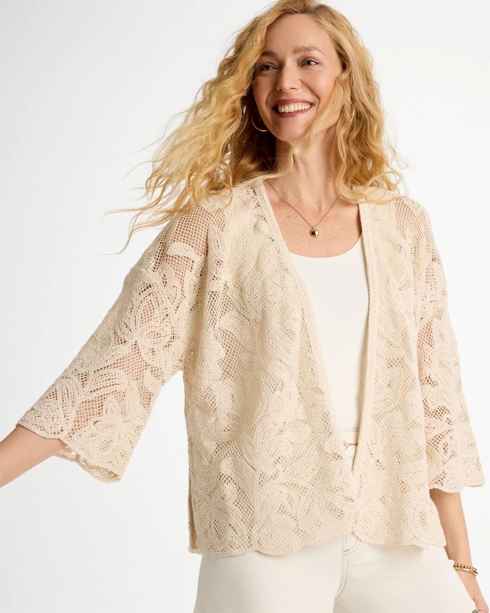 大特価！早い者勝ち！MINI KIMONO！豪華！刺繍仕上げ！ Short Crochet Lace Kimono | Chico's